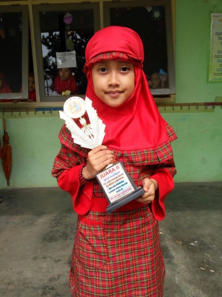 Aliyya Penghafal Surah Pendek