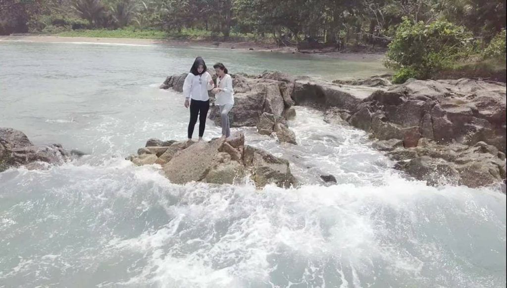 tanggamus-unggulkan-keindahan-pantai-di-aoe-2018