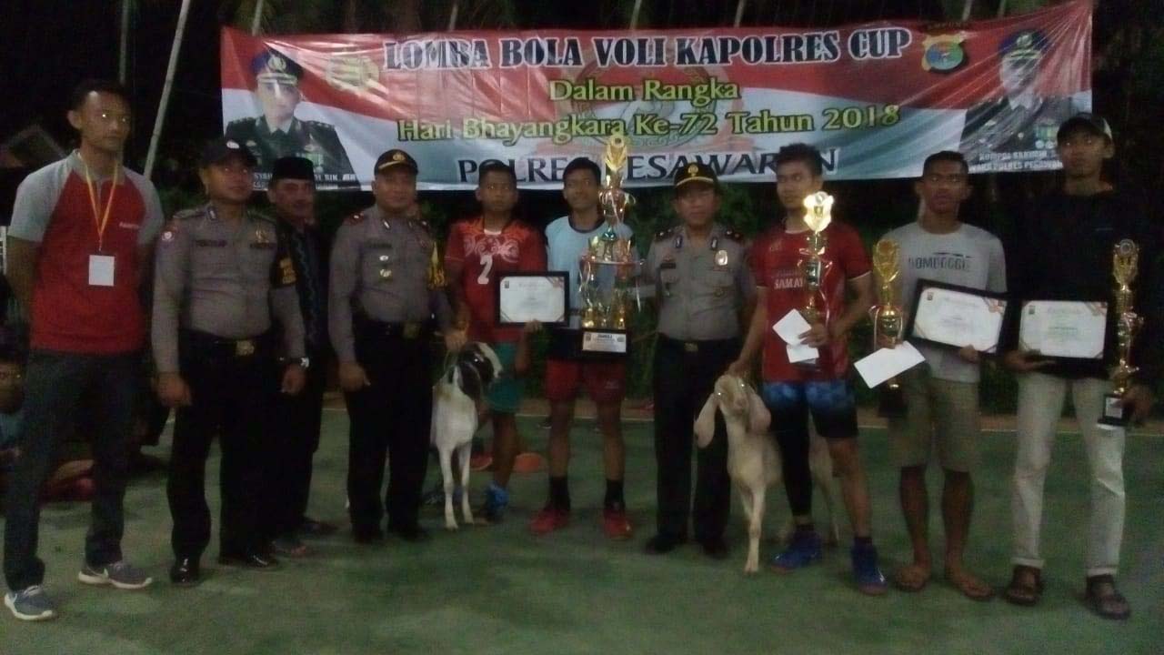 sumbersari-juarai-lomba-voli-kapolres-cup