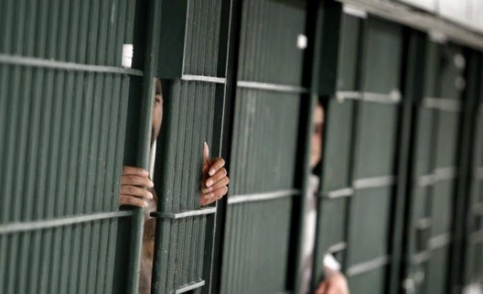 Razia LP Mencegah Jual Beli Fasilitas