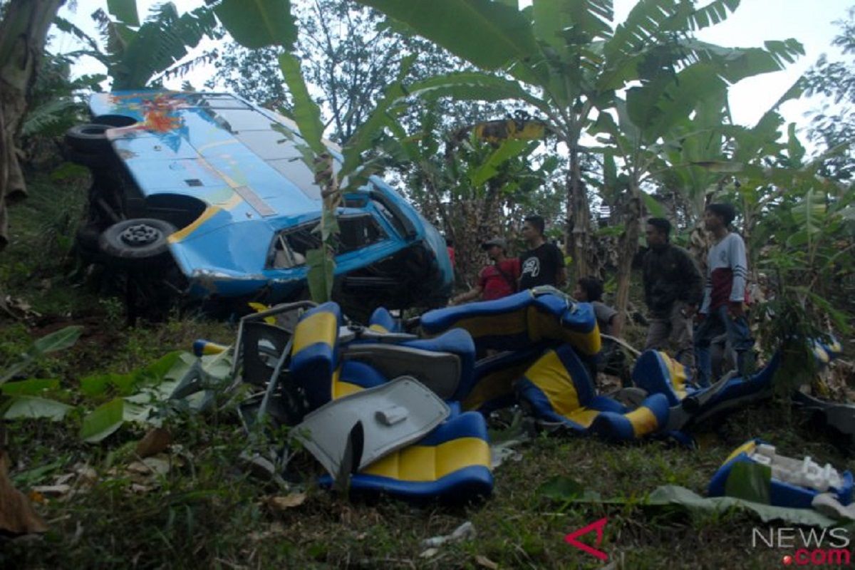 Kemenhub akan Lakukan Deregulasi Operasional Bus Wisata