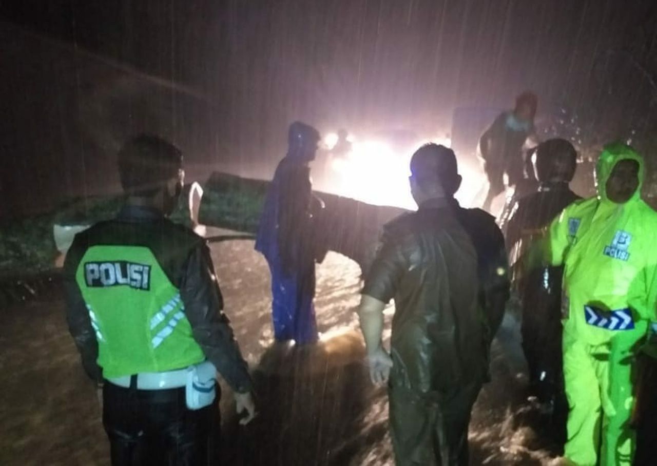 Sempat Lumpuh, Arus Jalinbar Kini Sudah Pulih