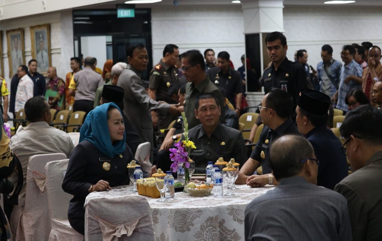 Winarti Teken MoU Penanganan Laporan Korupsi