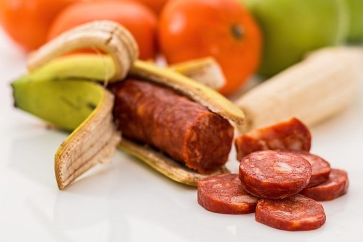 Pemda Beri Sanksi Pebisnis Makanan Nakal
