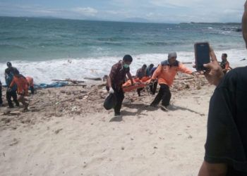 Warga Temukan Mayat Perempuan di Pantai