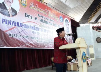 Bupati Way Kanan Terima WTP Ke-12 Kali Berturut-turut