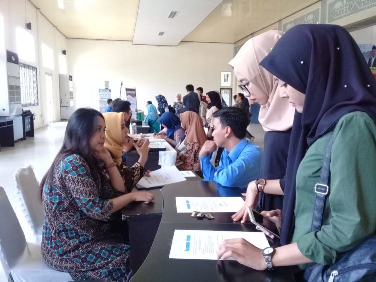 Pemerintah Targetkan Serap 10 Juta Tenaga Kerja Baru