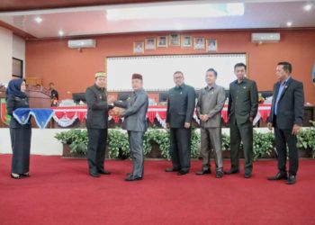 Pemkab Pesawaran Sampaikan Dua Raperda