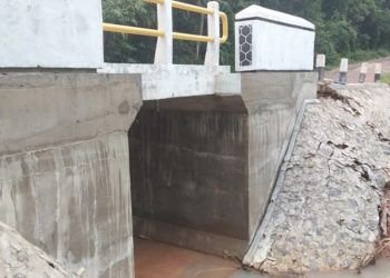 Baru Diserahkan, Jembatan Sudah Rusak
