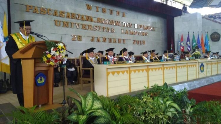 Lulusan Perguruan Tinggi Harus Berkarakter