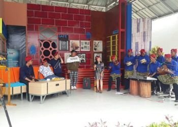 Desa Palembapang Ciptakan Ide Kreatif Bidang Kesenian