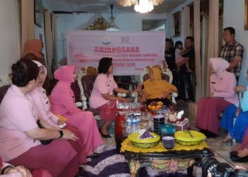 Pengurus Bhayangkari Lampung Anjangsana