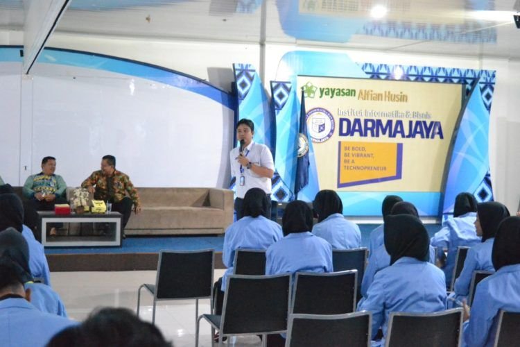 Siswa Lamtim Tambah Wawasan Perkembangan Teknologi