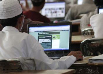 Pesantren Diimbau Akrab Teknologi