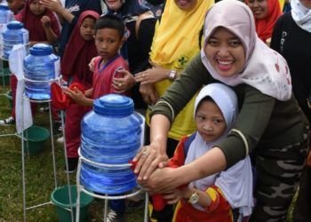Chusnunia Ajak Warga Terapkan Pola Hidup Sehat