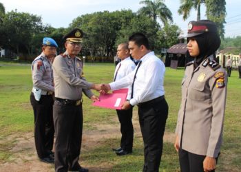 Peringati HKN, Tiga Personel Dapatkan Penghargaan