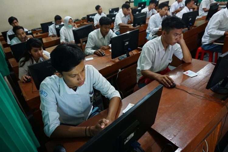Sekolah Diminta Beri Siswa Bimbingan Usai UN