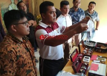 Barang bukti yang diamankan dari para pelaku. Asrul