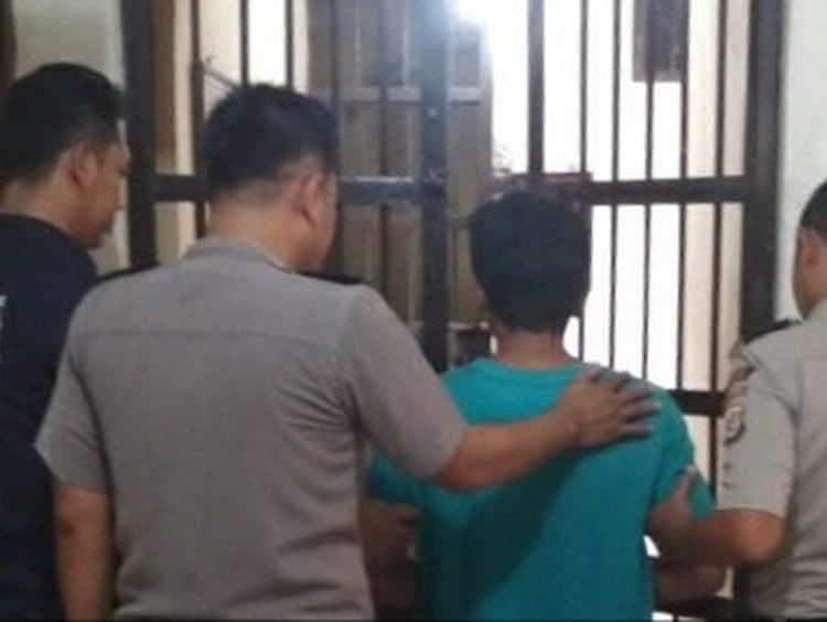 Pencuri Ponsel dan Uang Mahasiswa Tertangkap