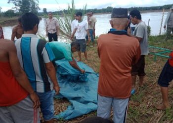 Jasad Kakek Hanyut Ditemukan Mengambang