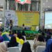 SEMINAR KESEHATAN. Narasumber memaparkan materinya dalam seminar nasional yang digelar Prodia Lampung, di Mal Boemi Kedaton, Bandar Lampung, Sabtu (6/4). (DOK. PRODIA LAMPUNG)