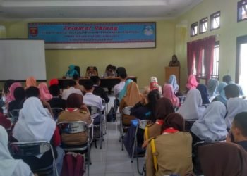 100 Remaja dan Perempuan Pekerja Ikuti Sosialisasi Pencegahan