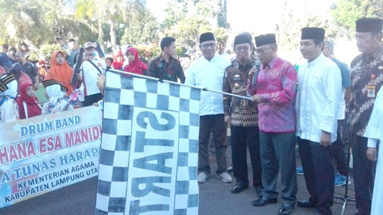 Wabup Lampura Lepas Pawai Ramadan dan Lomba Drumben