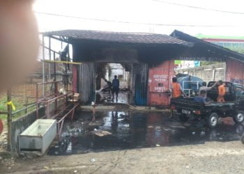 Bengkel Motor di Kotaalam Ludes Terbakar