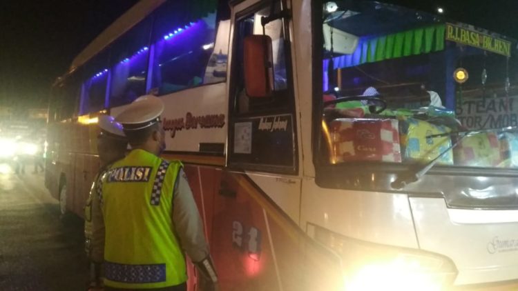 Travel Gelap Lintas Provinsi Terjaring di Bakauheni