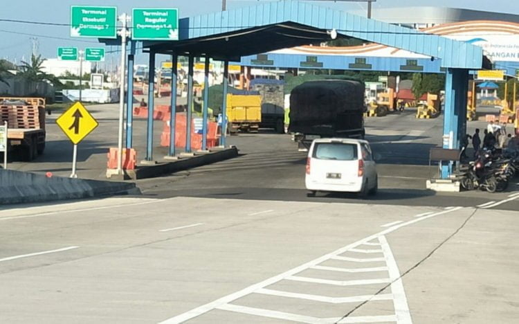 Gelombang di Selat Sunda Bisa Capai 2,5 Meter