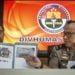 Karopenmas Divhumas Polri Brigjen Pol Dedi Prasetyo (kanan) dan Kabag Penum Divhumas Polri Kombes Pol Asep Adi Saputra (kiri) menunjukkan sejumlah gambar barang bukti hasil pengungkapan teroris jaringan Jamaah Ansharut Daulah (JAD) saat konferensi pers di Divhumas Mabes Polri, Jakarta, Kamis (9/5/2019). Tim Densus 88 Antiteror Polri berhasil menangkap dua terduga anggota jaringan teroris Jamaah Ansharut Daulah (JAD) Bekasi berinisial EY dan YM alias Kautsar, yang merupakan pemilik bom pipa yang ditemukan di toko handphone bernama Wanky Cell di Bekasi Barat, Jawa Barat. ANTARA FOTO/Aprillio Akbar/aww.
