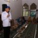 SAFARI RAMADAN. Bupati Lampung Utara, Agung Ilmu Mangkunegara melaksanakan Safari Ramadan di Masjid Al-Hidayah, Desa Negeriratu, Kecamatan Sungkai Utara, Senin (20/5).(DOK LAMPUNG POST)