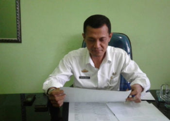 Sekretaris Bapenda Lamtim, Taufik Hidayat. (LAMPUNG POST/DJONI HARTAWAN JAYA)