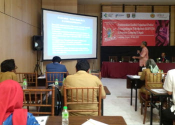 TBC. Penderita TBC di Lampung Tengah mencapai ribuan dan jumlahnya diperkirakan terus bertambah. Terbentuknya Koalisi Organisasi Profesi Indonesia untuk Penanggulangan Tuberkulosis (KOPI TB) Lampung Tengah diharapkan mampu menanggulangi penyakit berbahaya itu. (ISTIMEWA)