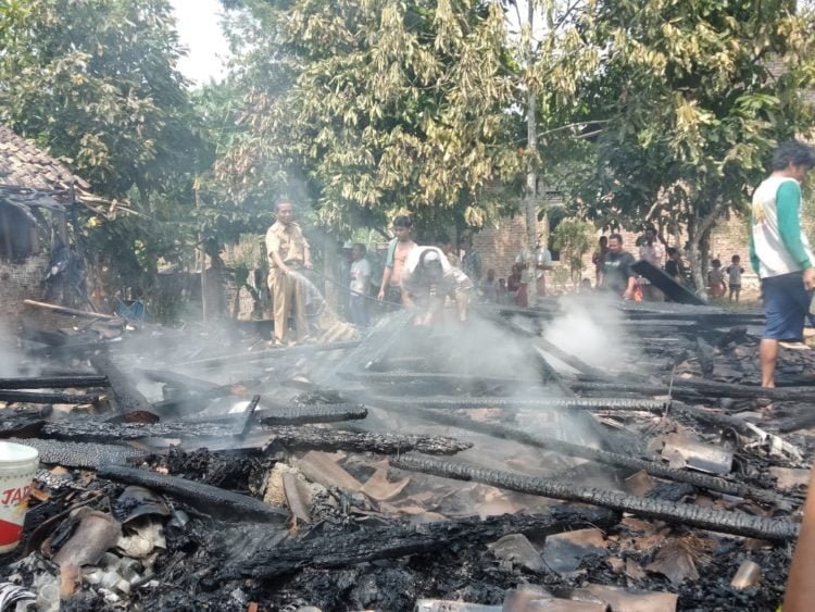 Gudang Gabah Ludes Terbakar