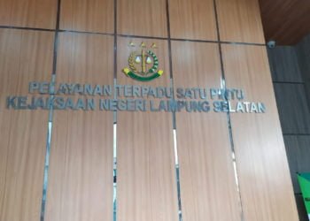 Kantor Kejaksaan Negeri Lampung Selatan. (LAMPUNG POST/PERDHANA WIBYSONO)