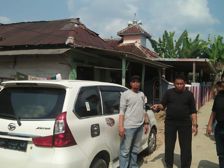 Pembobol ATM Tinggalkan Mobil di Jalan Buntu