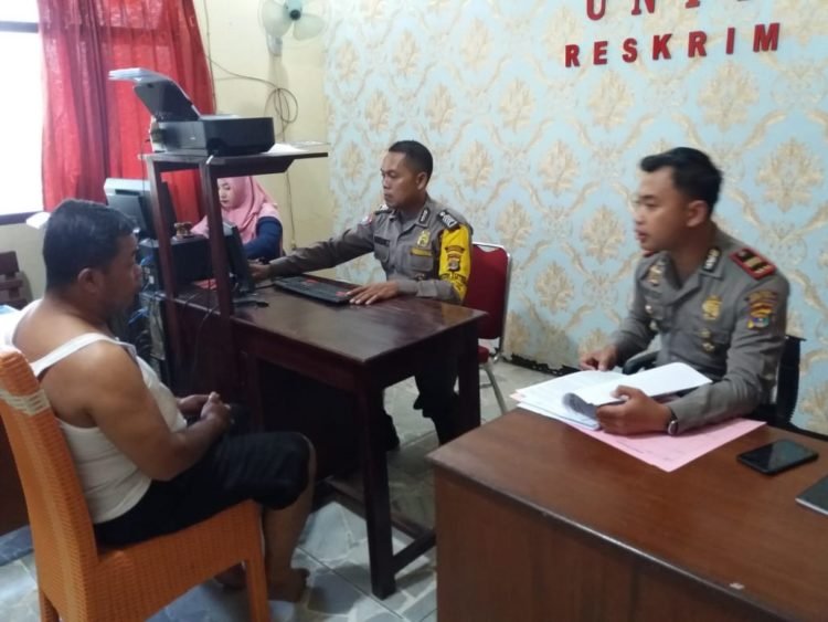 Warga Tangkap Perampok ATM Mini