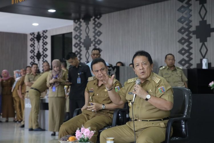 Gubernur Pastikan Peningkatan Kualitas PMPTSP