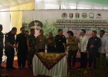 RESMIKAN SRS II. Gubernur Lampung Arinal Junaidi meresmikan Suaka Rhino Sumatera (SRS) II Taman Nasional Way Kambas (TNWK), Rabu (30/10). DOK TNWK