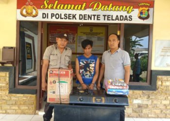Pemuda Jual Perabot Hasil Curian ke IRT