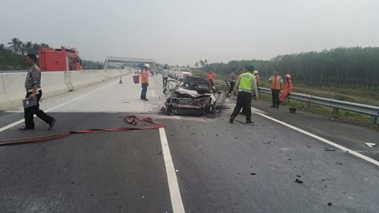 Kecelakaan maut terjadi di TJJS ruas ruas Bakauheni - Terbanggibesar KM 96-400, Sabtu, 19 Oktober 2019 sekitar pukul 06.00. (Foto: Istimewa)