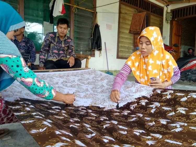 Kenalkan Batik