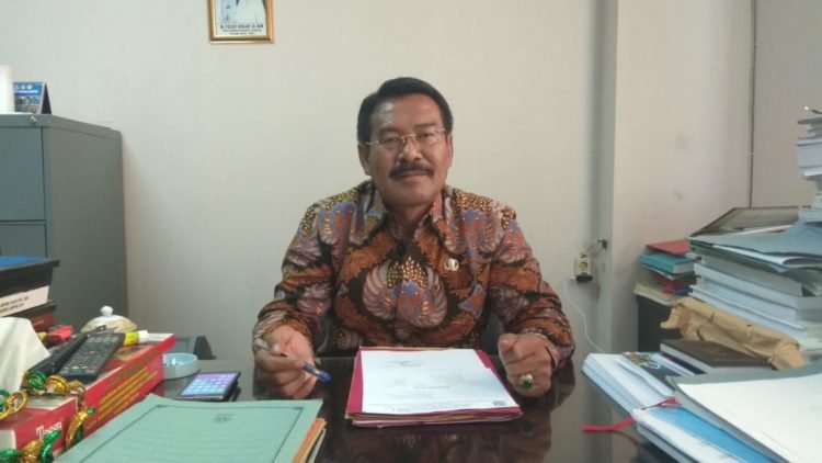Asisten II Pemerintah Kota (Pemkot) Bandar Lampung Pola Pardede