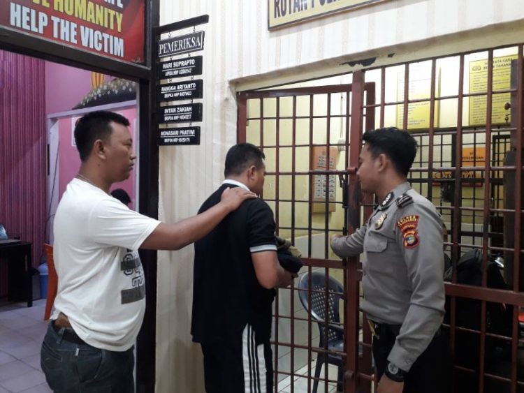 Penangkapan Penyalah Guna Sabu Berkat Info Warga