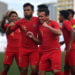 RAYAKAN GOL. Pemain Timnas U-22 Indonesia Egy Maulana Vikri (tengah) melakukan selebrasi bersama rekannya usai mencetak gol ke gawang Timnas Thailand dalam penyisihan Grup B SEA Games 2019 di Stadion Rizal Memorial, Manila, Filipina, Selasa (26/11). (ANTARA/SIGID KURNIAWAN)