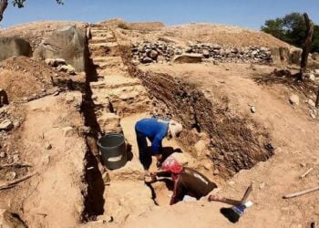 Kuil Megalitik 3.000 Tahun