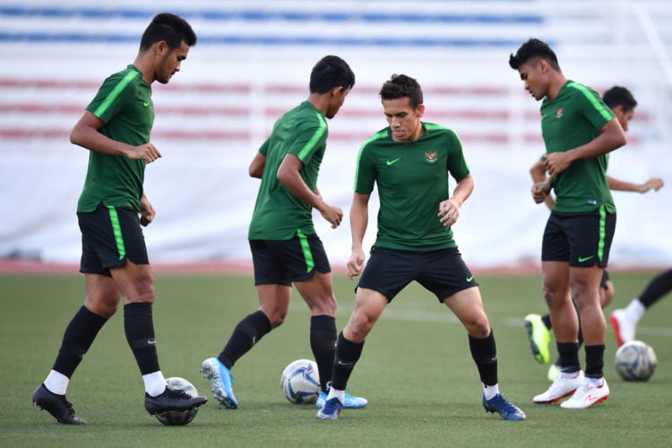 Egy Maulana Vikri (kedua kanan) saat berlatih dengan Timnas U-23. (ANTARA/SIGID KURNIAWAN)