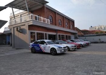 Fortune Car Wash and Koffie membuka outlet di Jalan HOS Cokroaminoto No.60, Rawalaut, Kecamatan Enggal, Bandar Lampung. Tempat tersebut menjawab kebutuhan masyarakat akan tempat cucian mobil sekaligus kafe.