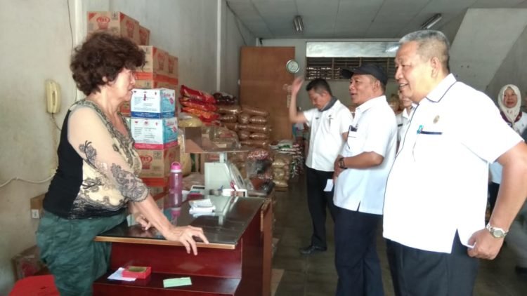 Minuman Kedaluarsa Sejak 2017 Tetap Beredar